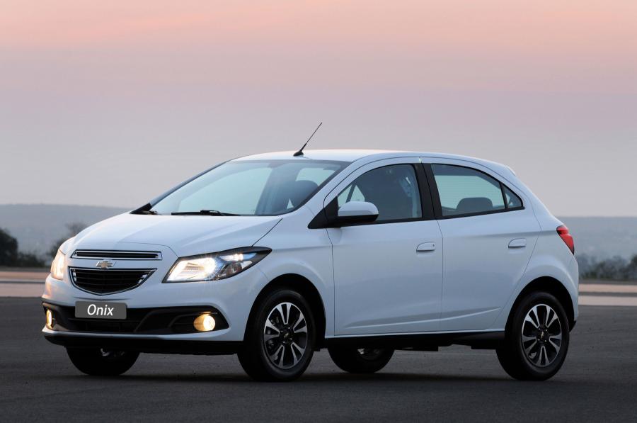  Chevrolet Onix 2012 года  (фото 39 из 113)